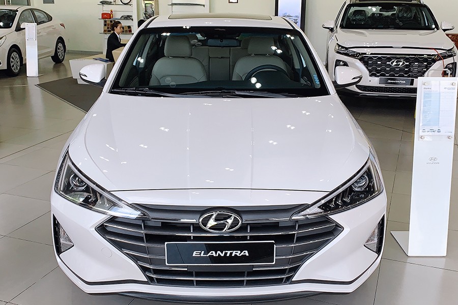 Hyundai Elantra 2019 khoác lên diện mạo thể thao 